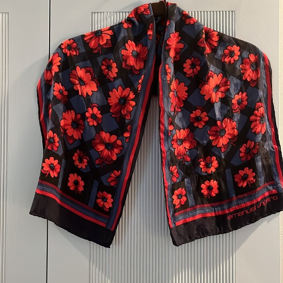 Vintage Emanuel Ungaro Silk Scarf/Purse Scarf - Picture 5 of 6